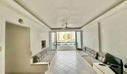 Apartamento com 4 quartos sendo 1 suíte à venda, 130 m² por R$ 800.000 - Pitangueiras - Guarujá/SP.