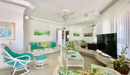 Cobertura com 3 dormitórios à venda, 160 m² por R$ 850.000,00 - Tombo - Guarujá/SP