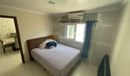 Triplex no Centro de Navegantes com 4 dormitórios