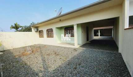 Casa com 03 Quartos + Edícula c/ Área de Festas
