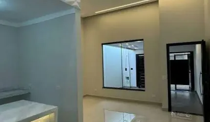 Casa à venda no Planalto do Sol em Santa Bárbara d'Oeste com 3 quartos, sendo 2 banheiros e 2 vagas de garagem