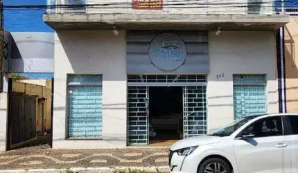 Prédio comercial à venda no Centro de Santa Bárbara d'Oeste.