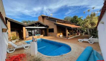 Casa à venda no Residencial Furlan em Santa Bárbara d'Oeste.