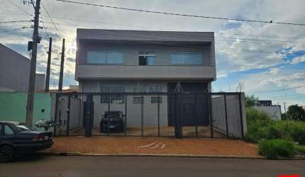 Imóvel comercial à venda no Dodson em Santa Bárbara d'Oeste.