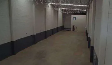 Salão comercial à venda no Jardim São Francisco em Santa Bárbara d'Oeste.