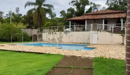 Chácara com 3 Quartos e Área de Lazer Completa - Aceita Financiamento