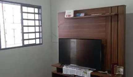 Casa à venda no Jardim São Francisco em Santa Bárbara d'Oeste.