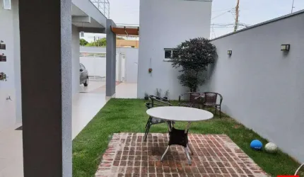 Sobrado amplo à venda no Residencial São Francisco, em Santa Bárbara d'Oeste