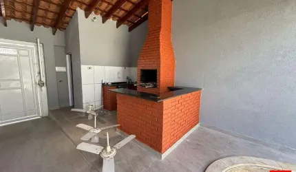 Sobrado à venda no Parque Nova Carioba em Americana com 3 quartos, sendo 3 banheiros e 4 vagas de garagem