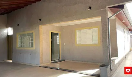 Casa à venda no Jardim Europa em Santa Bárbara d'Oeste com 2 quartos e 4 vagas de garagem