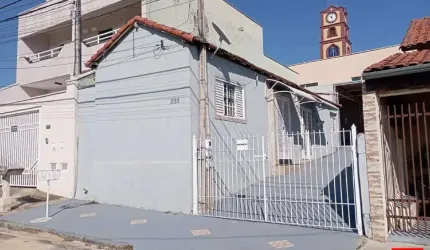 Casa à venda no Bairro Vila Aparecida em Santa Bárbara d'Oeste com 1 quarto e 5 vagas de garagem