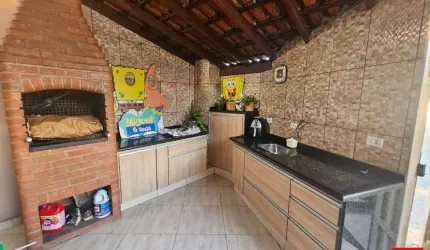 Casa à venda no Jardim Paraíso em Santa Bárbara d'Oeste com 3 quartos (1 suíte) e 3 vagas de garagem