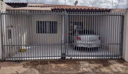 Casa à venda com 3 dormitórios (1 suíte)  -  Alto da Boa Vista, Londrina, PR