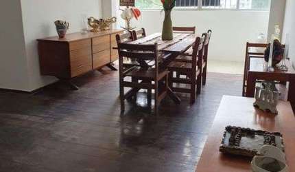Apartamento para venda possui 154 metros quadrados com 3 quartos em Espinheiro - Recife - PE