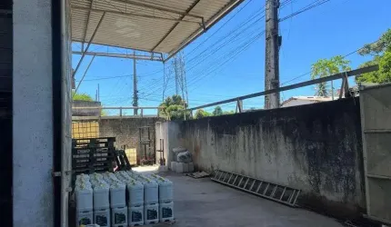 Galpão/Depósito/Armazém para venda possui 1200 metros quadrados