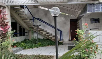 Prédio/Edifício inteiro para venda possui 4000 metros quadrados em Casa Forte - Recife - PE