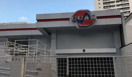 Casa para aluguel possui 420 metros quadrados com 7 quartos em Boa Viagem - Recife - PE