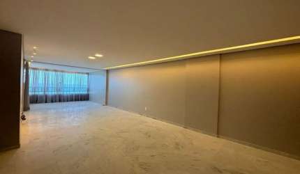lindo apartamento na av boa Viagem