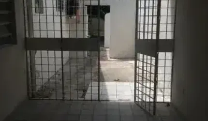 casa no bairro do cordeiro