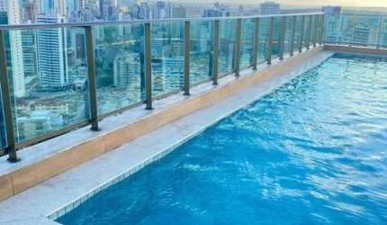 lindo apartamento em boa viagem mobiliado