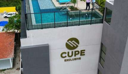 Maravilhoso Flat na praia do Cupe com piscina privativa. PRONTO PARA RENTABILIZAR