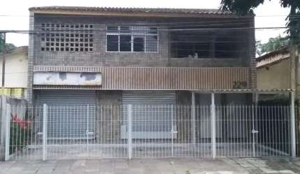 Casa residencial e área comercial à venda na Iputinga