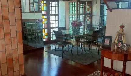 Casa com 6 quartos à venda na Alameda Rouxinol, 537, Morada dos Pássaros, Barueri por R$ 2.200.000