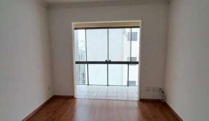 Apartamento com 3 quartos à venda na Rua Doutor Andrade Pertence, 45, Vila Olímpia, São Paulo por R$ 1.300.000