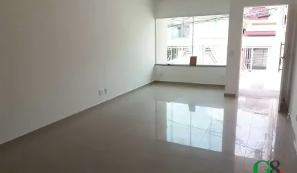 Casa com 3 quartos à venda na Rua Cromínia, 146, Vila Mafra, São Paulo por R$ 750.000