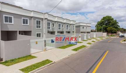 Sobrado no UBERABA com 3 quartos à venda, 102 m² por R$ 537.000 - Uberaba - Curitiba/PR