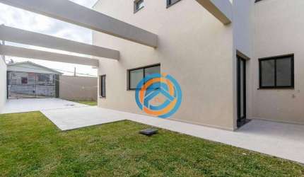 Sobrado com 3 quartos à venda, 144 m² por R$ 937.000 - Uberaba - Curitiba/PR