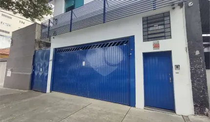 Galpão à venda em Santo Amaro - SP