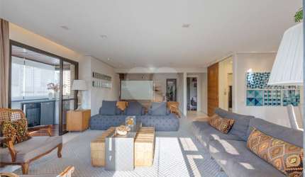 Apartamento com 3 quartos à venda em Moema - SP