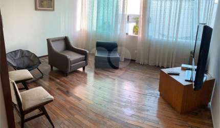 Casa com 4 quartos à venda em Jardim Novo Mundo - SP