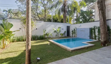 Condomínio com 4 quartos à venda em Jardim Petrópolis - SP