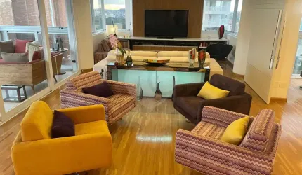 Apartamento com 4 quartos à venda em Vila Suzana - SP