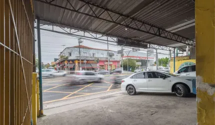 Salão Comercial à venda em Santo Amaro - SP