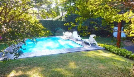 Casa térrea com 3 quartos à venda em Chácara Monte Alegre - SP