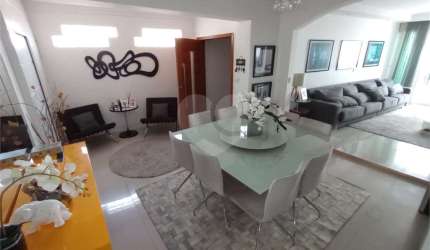 Sobrado com 3 quartos à venda em Vila Marari - SP