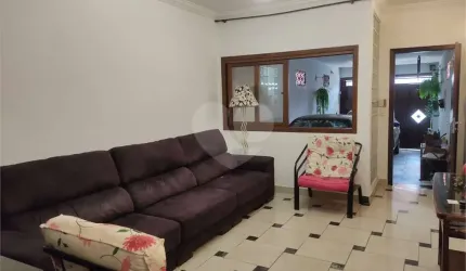 Sobrado com 3 quartos à venda em Vila Anhangüera - SP