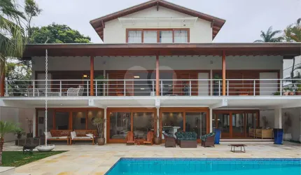 Casa com 6 quartos à venda em Jardim Cordeiro - SP