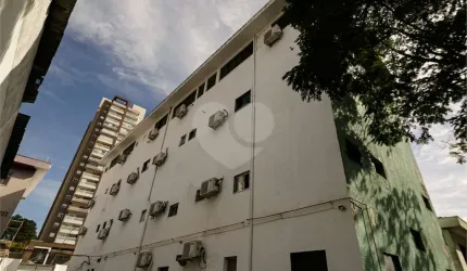 Prédio inteiro à venda em Jardim Marajoara - SP