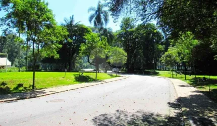 Loteamento à venda em Santo Amaro - SP