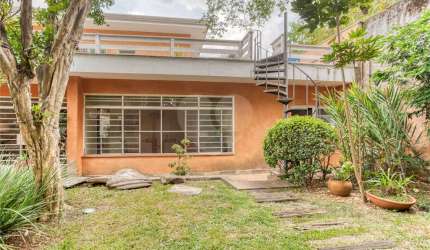 Casa com 3 quartos à venda em Campo Belo - SP