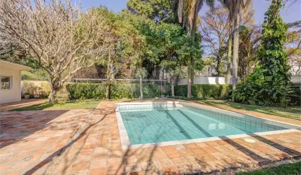 Casa térrea com 4 quartos à venda em Santo Amaro - SP