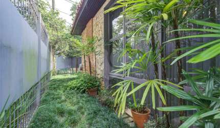 Casa com 3 quartos à venda em Santo Amaro - SP