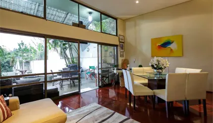 Casa com 4 quartos à venda em Jardim Petrópolis - SP