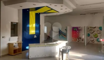 Prédio inteiro à venda ou para locação em Santo Amaro - SP