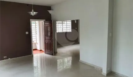 Sobrado com 3 quartos para locação em Brooklin Paulista - SP