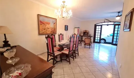 Casa térrea com 4 quartos para locação em Vila São Francisco (zona Sul) - SP